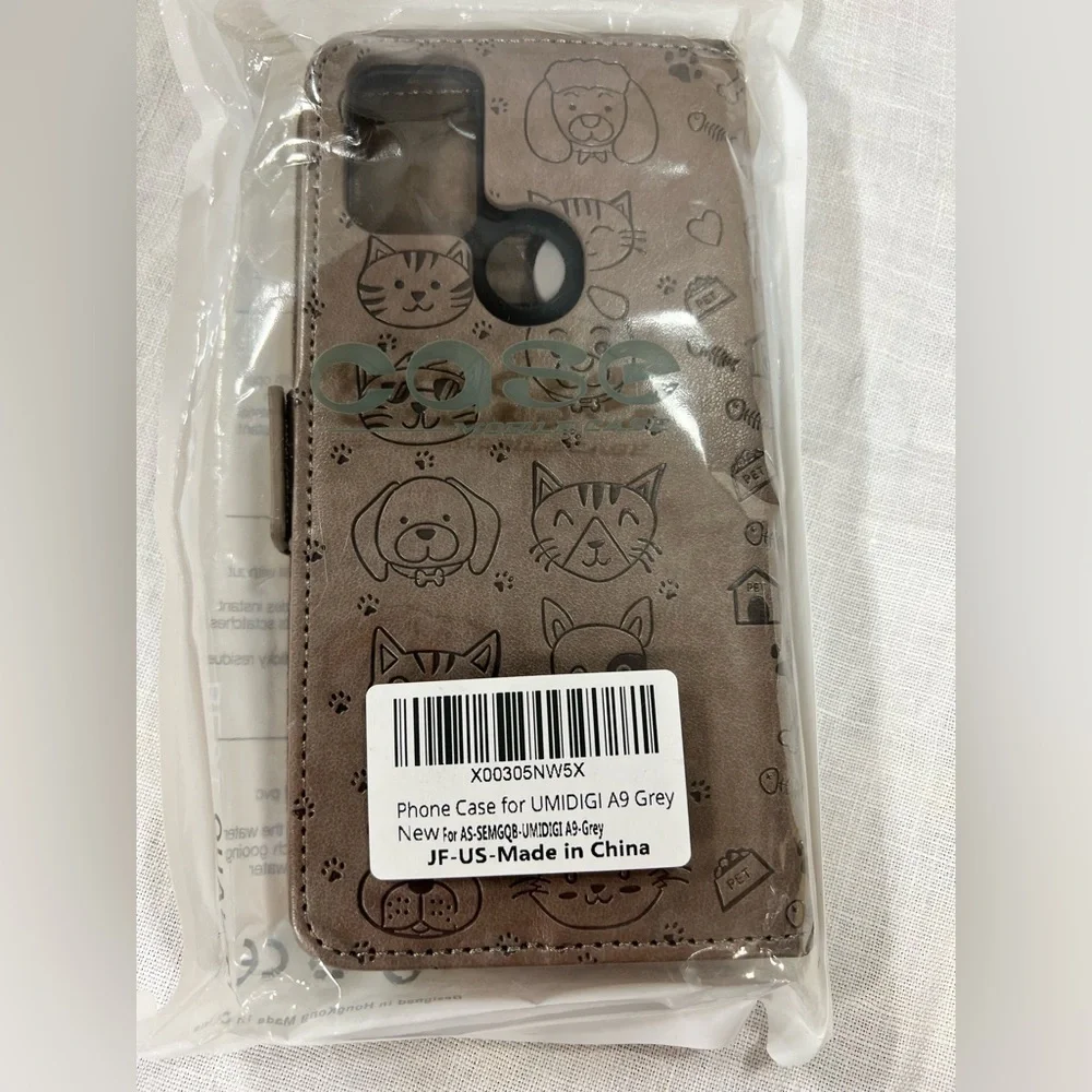 A9 Cat & Dog Phone Case